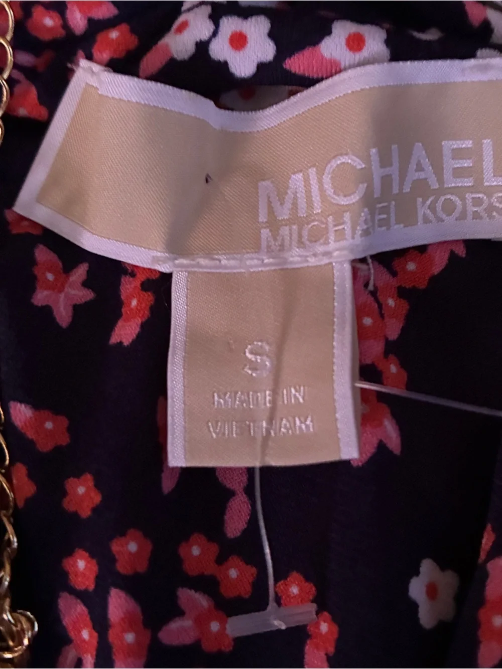 NWT MICHAEL KORS BLUE FLORAL BLOUSE WITH GOLD CHAIN SIZE S